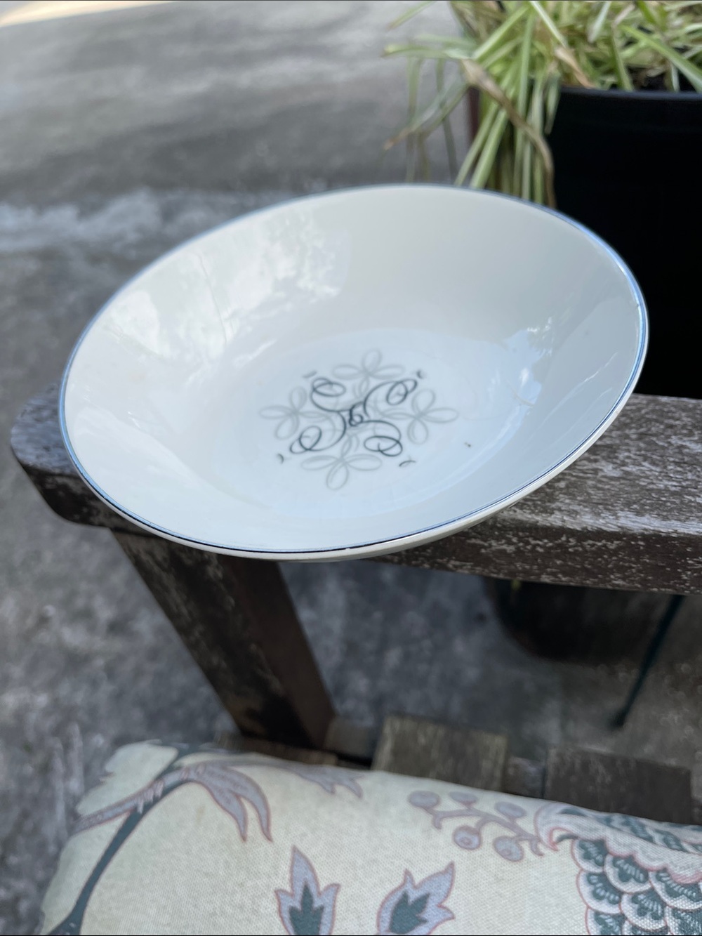 Vintage Elegant White Ceramic serving Bowl with Silver Trim and salad bowl - Picture 2 of 2